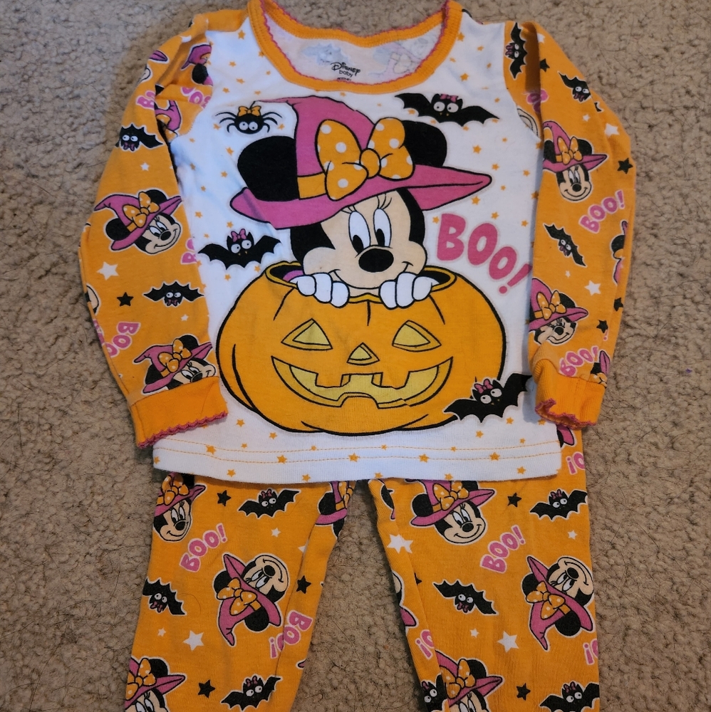 Minnie Mouse Halloween pajamas